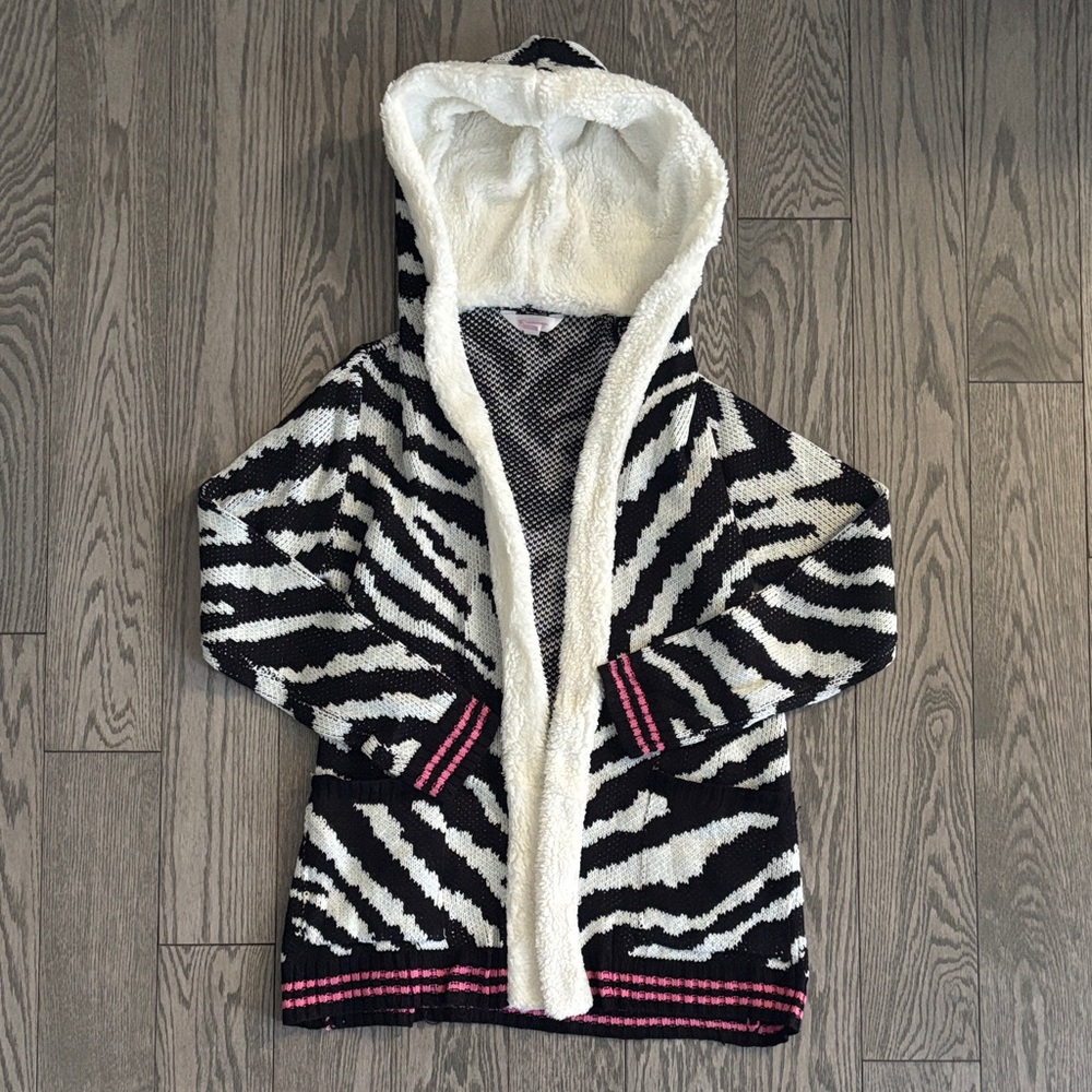 Zebra Print Cardigan NEW🩷